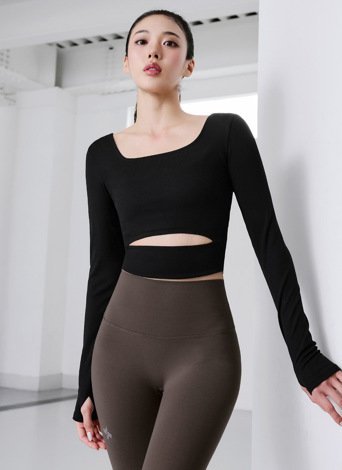 舒適方領鏤空長袖上衣｜共4色｜XFK3TL1004