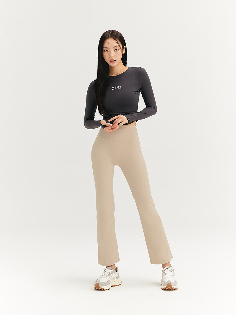 黑標360N 全方位柔彈美感靴型喇叭保暖褲｜共11色｜XP9217G