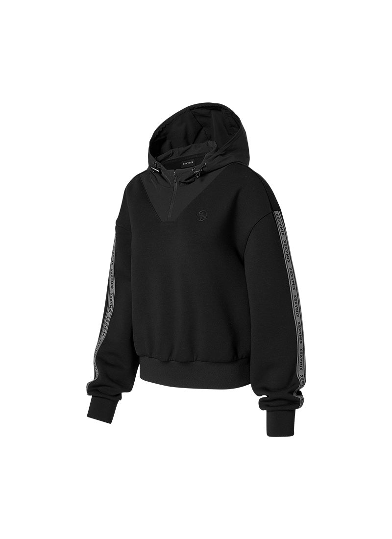 標誌線條柔軟開領長袖上衣｜共3色｜XFK3TL1201