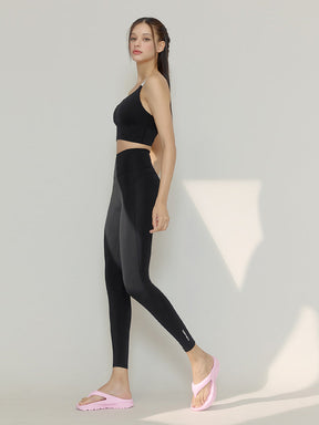 全方位水陸涼爽一體成型胸墊上衣｜共10色｜WT4361G