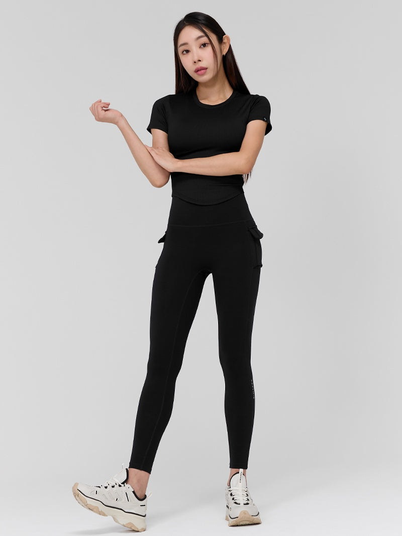 羅紋圓弧剪裁短版短袖上衣｜共5色｜XWFST07H2