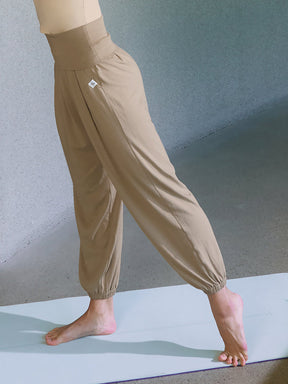 高腰褶線哈倫慢跑束口褲｜共4色｜XWFTP06H3